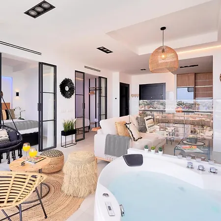 Lejlighed Pura Vida Luxury With Jacuzzi *