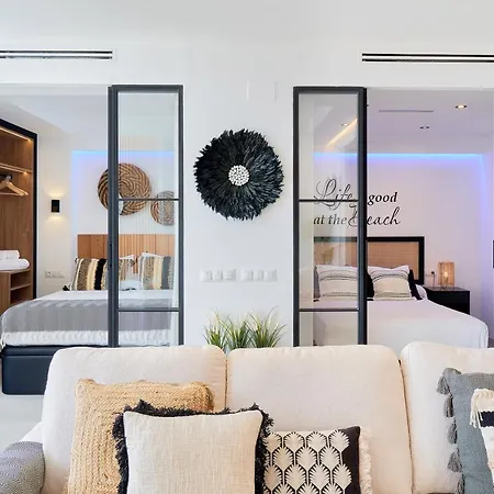 Pura Vida Luxury With Jacuzzi Apartment Torremolinos