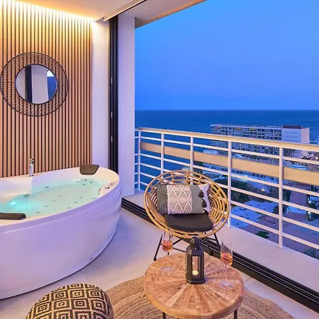 Pura Vida Luxury With Jacuzzi Apartment Torremolinos